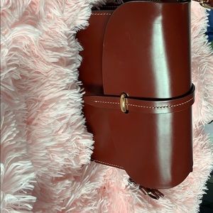 Dooney and bourke cross body bag